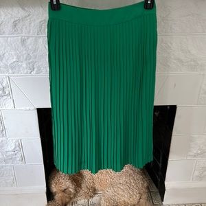 J.Crew green skirt. Size 2